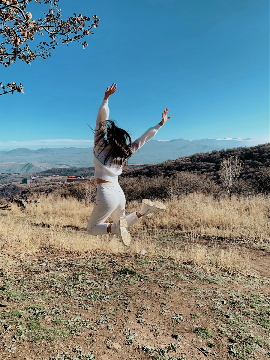 Как осанка отражает наши эмоции и самооценку