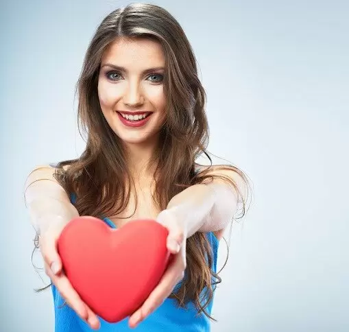 Как манипуляторы заставляют вас зацикливаться на себе: секреты их успеха